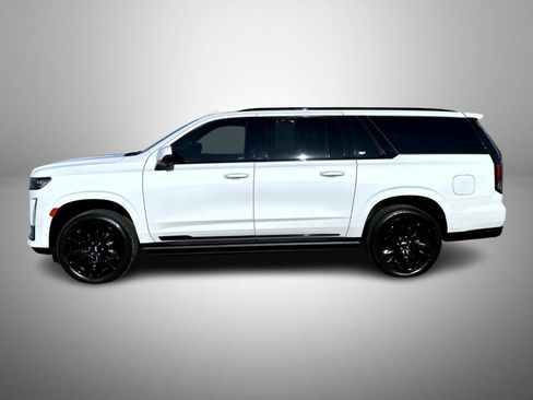 Certified 2023 Cadillac Escalade ESV Sport Platinum image 8