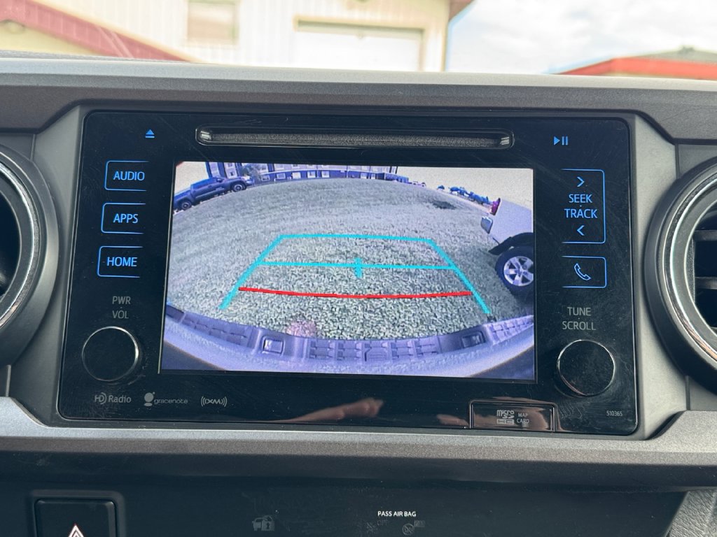Certified 2019 Toyota Tacoma TRD Off-Road AWD/4WD image 22