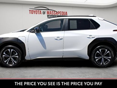 Used 2023 Toyota bZ4X AWD image 26