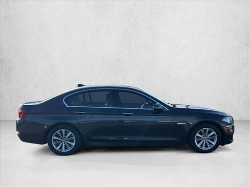 Used 2016 BMW 528i Sedan image 4