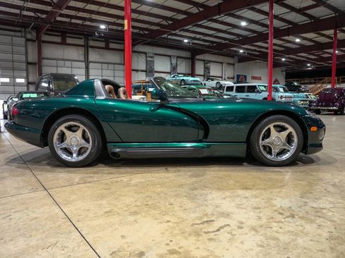 Used 1995 Dodge Viper RT/10 RWD image 10