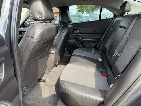 Used 2015 Chevrolet Malibu LT FWD image 17