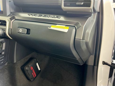 New 2025 Toyota Tacoma SR5 image 34