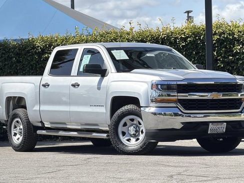 Used 2018 Chevrolet Silverado 1500 W/T w/ WT Convenience Package RWD image 2