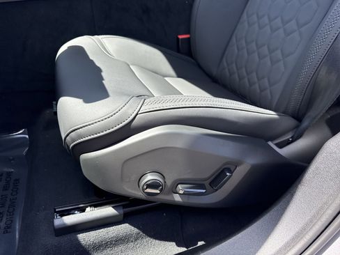 New 2026 Volvo XC60 B5 Core image 11