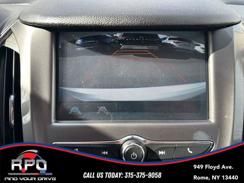 Used 2018 Chevrolet Cruze LT FWD image 22