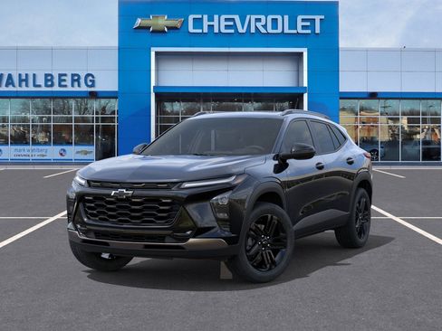New 2026 Chevrolet Trax ACTIV w/ Sunroof Package FWD image 30