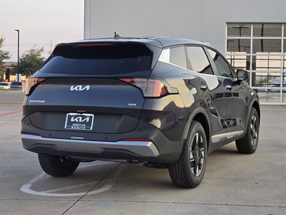 New 2026 Kia Sportage LX