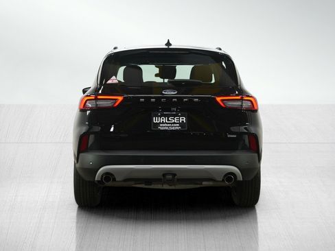 Used 2025 Ford Escape SE w/ Class II Trailer Tow Package FWD image 5