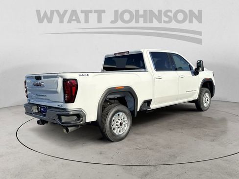 New 2026 GMC Sierra 2500 SLE AWD/4WD image 5