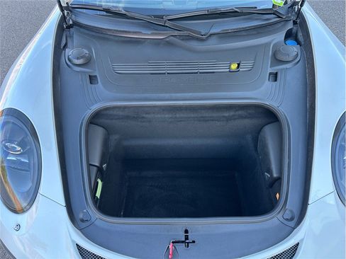 Used 2014 Porsche 911 GT3 w/ Carbon Interior Package RWD image 20