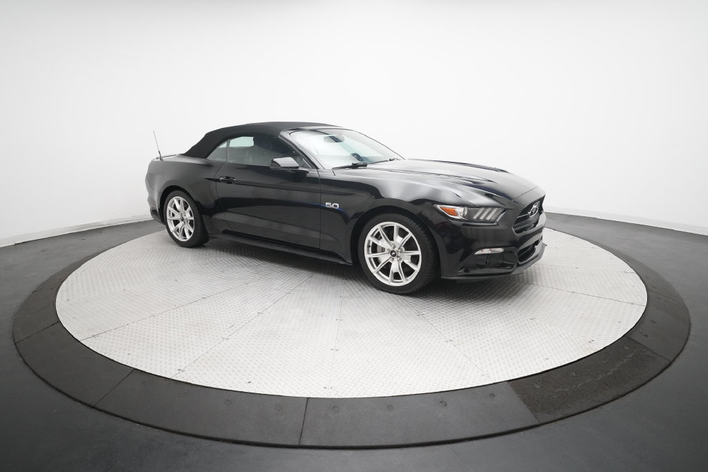 Used 2015 Ford Mustang GT Premium w/ Equipment Group 401A RWD image 33