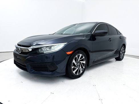 Used 2018 Honda Civic EX image 12