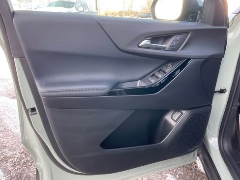 New 2026 Chevrolet Equinox LT w/ Convenience Package II image 9