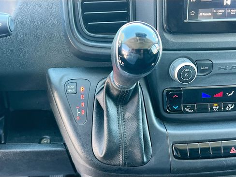 Used 2023 RAM ProMaster 2500 image 24