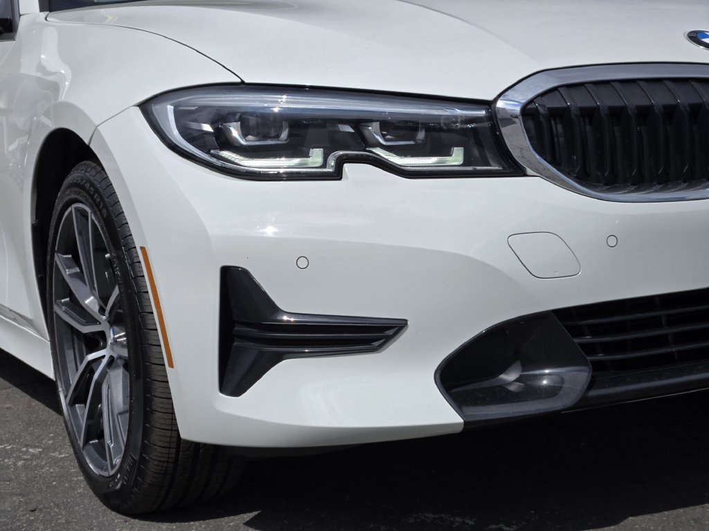 Used 2021 BMW 330i xDrive Sedan w/ Convenience Package AWD/4WD image 8