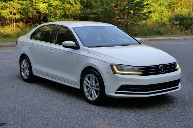 Used 2017 Volkswagen Jetta S FWD image 4