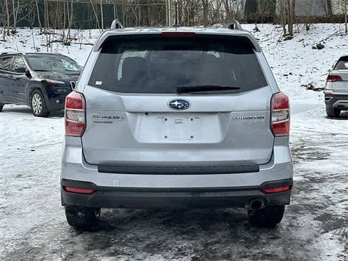 Used 2015 Subaru Forester 2.5i Touring w/ Eyesight & Navigation System image 4