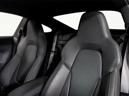 Used 2021 Porsche 911 Carrera S RWD image 4