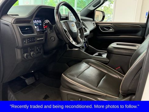 Used 2021 Chevrolet Tahoe Premier w/ Premium Package RWD image 12