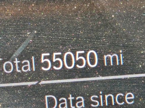 Used 2022 BMW X5 M50i image 24