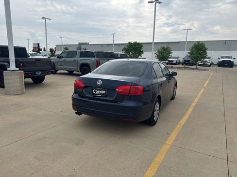 Used 2013 Volkswagen Jetta S FWD image 10