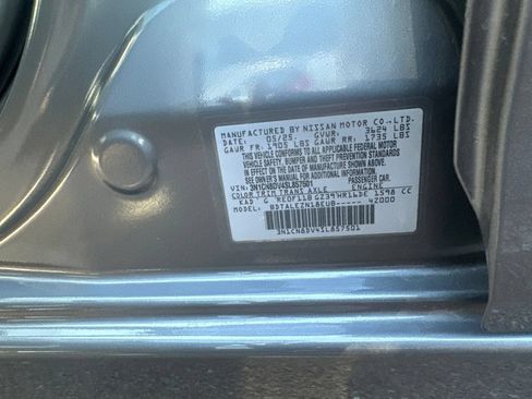 Used 2025 Nissan Versa S w/ Trunk Package FWD image 2