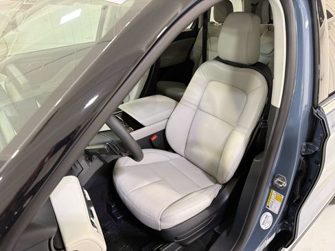 New 2026 Lincoln Aviator 2WD image 10