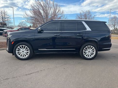 Certified 2022 Cadillac Escalade Luxury image 2