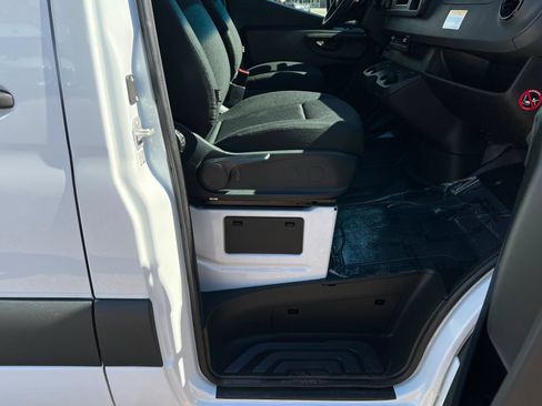 New 2026 Mercedes-Benz Sprinter 2500 image 19