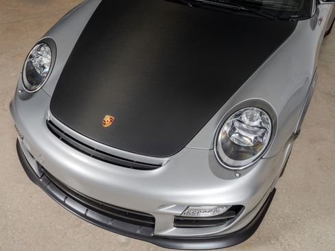 Used 2011 Porsche 911 GT2 RS image 5