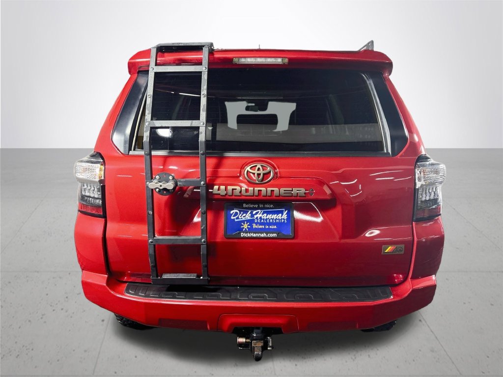 Used 2023 Toyota 4Runner 40th Anniversary SE AWD/4WD image 7
