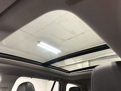 Used 2025 Toyota Grand Highlander AWD image 22