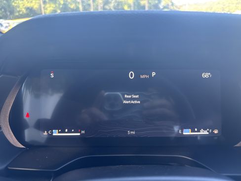 New 2025 Jeep Grand Cherokee L Altitude image 21