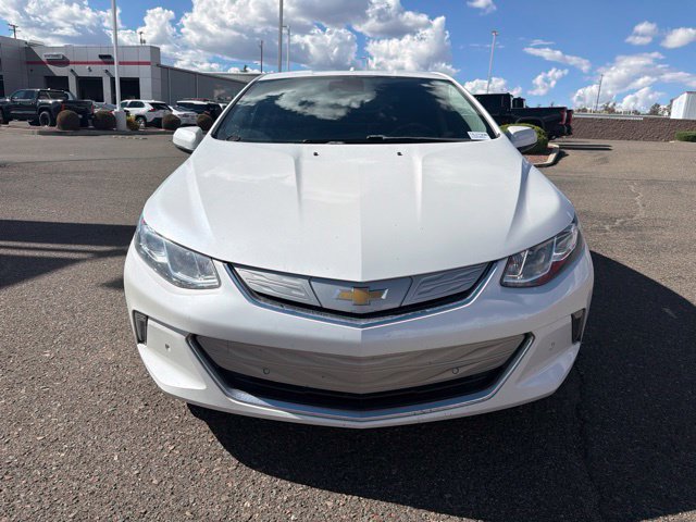 Used 2017 Chevrolet Volt Premier w/ Driver Confidence II Package FWD image 2