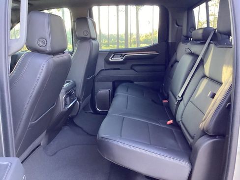 New 2025 GMC Sierra 1500 Denali AWD/4WD image 19