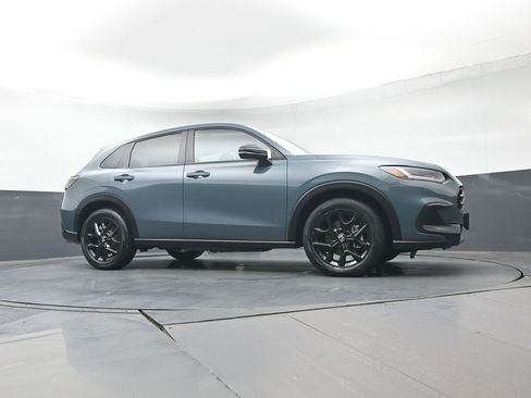 Used 2024 Honda HR-V Sport image 32