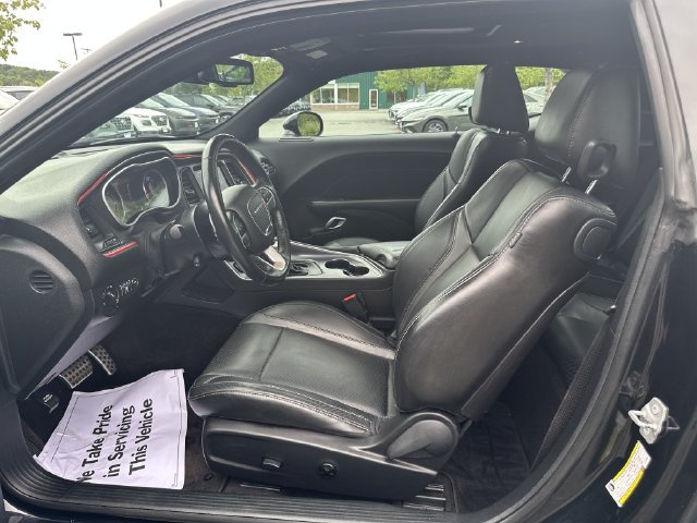 Used 2018 Dodge Challenger GT w/ Driver Convenience Group AWD/4WD image 9