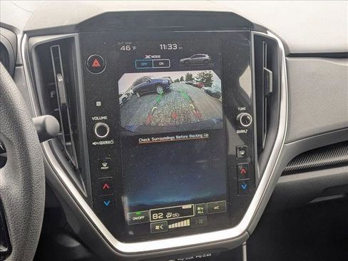 Used 2024 Subaru Crosstrek 2.0i Premium image 11