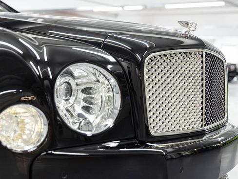 Used 2016 Bentley Mulsanne RWD image 15