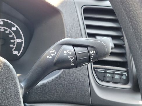 New 2025 Ford Transit 250 Low Roof image 17