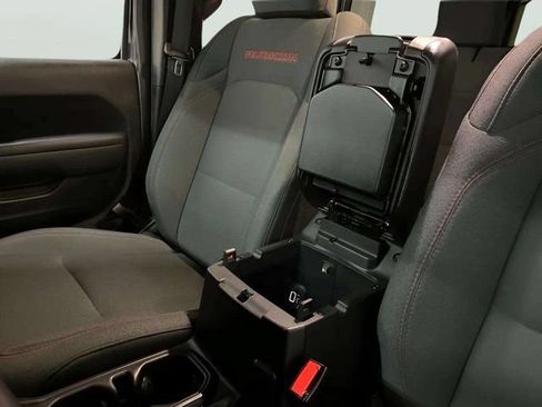 Used 2025 Jeep Wrangler Unlimited Rubicon AWD/4WD image 83
