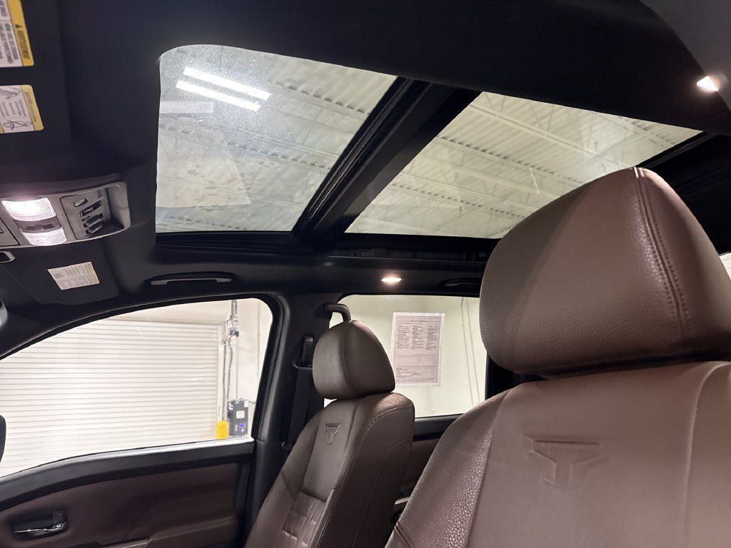 Used 2023 Nissan Titan Platinum Reserve w/ Moonroof Package AWD/4WD image 20