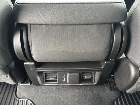 Used 2022 Chevrolet Silverado 1500 LT image 10