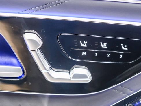 Certified 2024 Mercedes-Benz Maybach S 580 4MATIC image 21