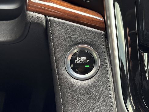 Used 2020 Cadillac Escalade Luxury AWD/4WD image 22