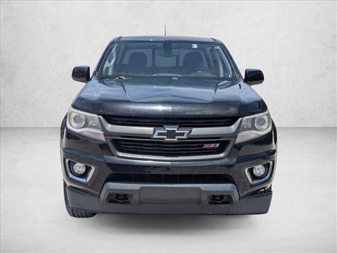 Used 2017 Chevrolet Colorado Z71 AWD/4WD image 2