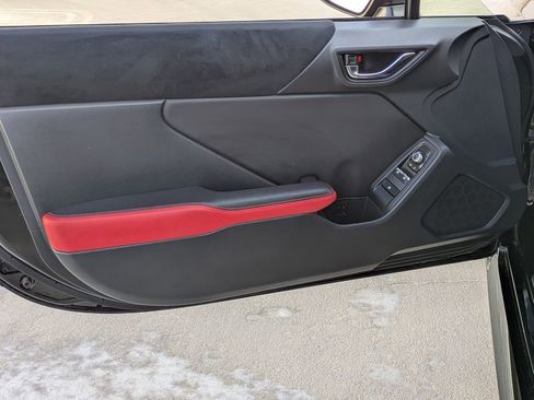 Used 2025 Subaru BRZ Limited image 12