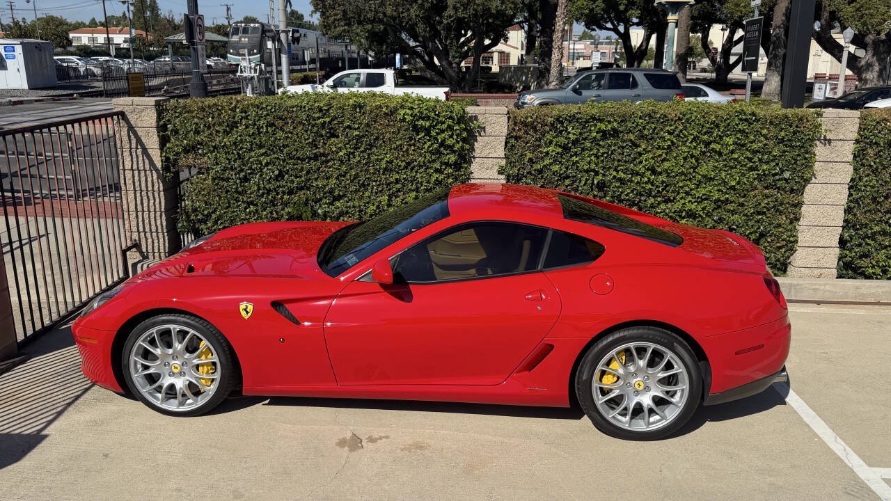 Used 2007 Ferrari 599 GTB Fiorano RWD image 20
