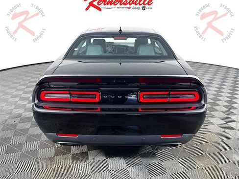 Used 2023 Dodge Challenger SRT Hellcat image 6
